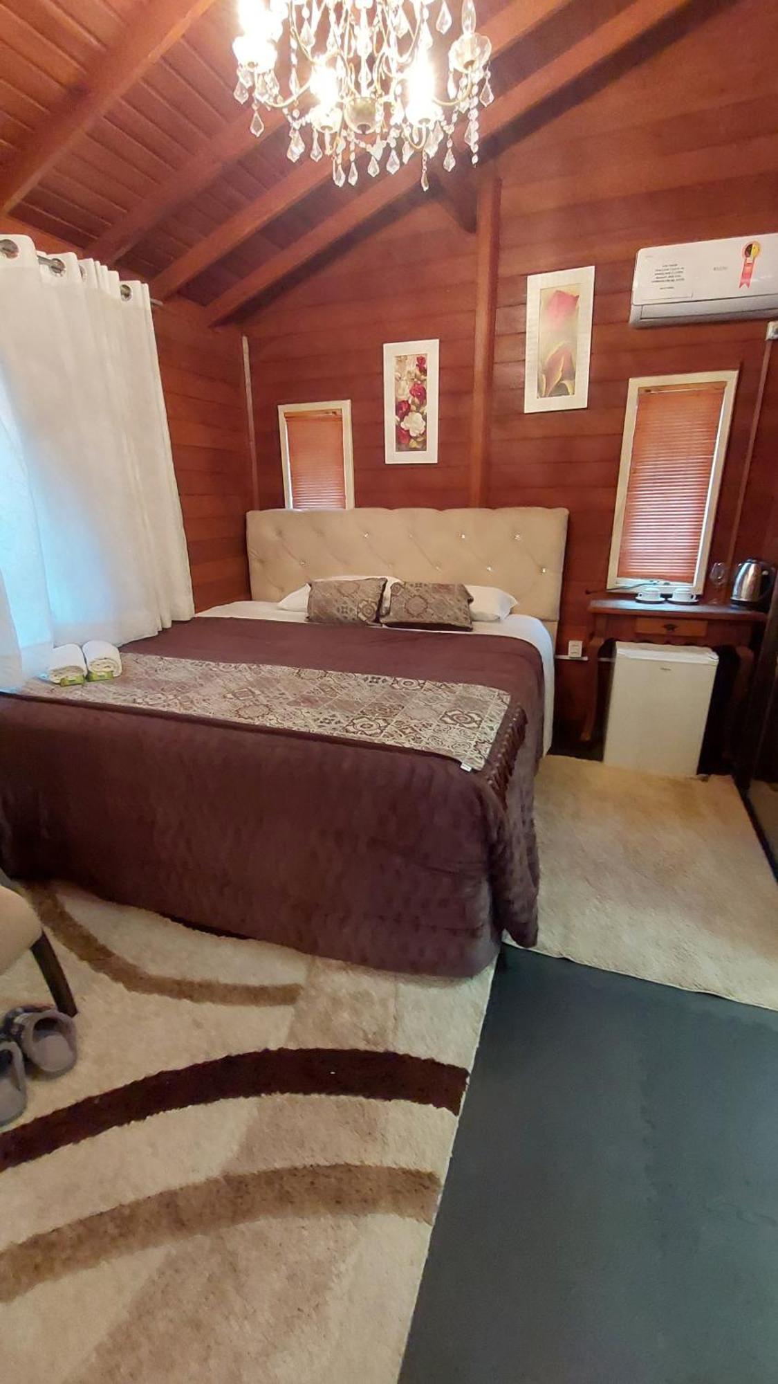 Inn Requinte Serrano