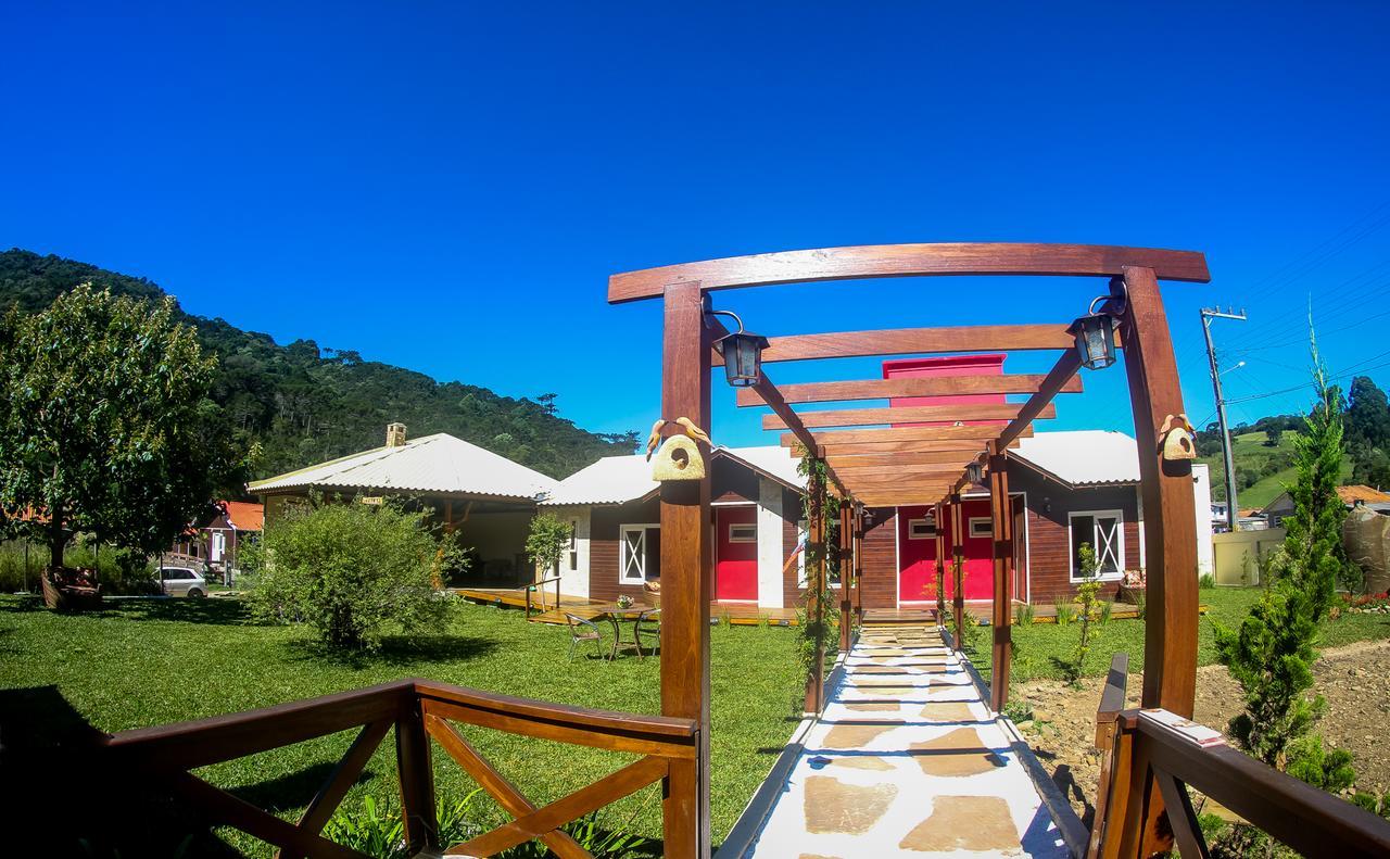 Requinte Serrano Inn *
